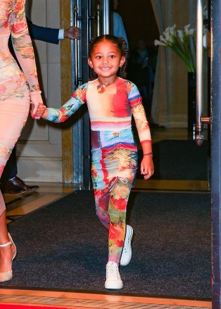 New York City, NY  - Stormi Webster leaves the Ritz-Carlton Hotel in New York City with her mother Kylie Jenner.Pictured: Stormi WebsterBACKGRID USA 2 MAY 2023 USA: +1 310 798 9111 / usasales@backgrid.comUK: +44 208 344 2007 / uksales@backgrid.com*UK Clients - Pictures Containing ChildrenPlease Pixelate Face Prior To Publication*