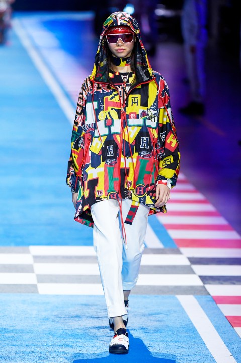 Tommy Hilfiger At Milan Fashion Week: Spring 2018 Collection With Gigi ...