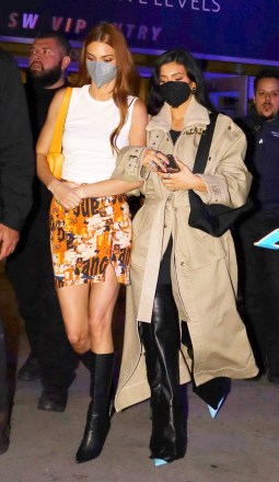 Kendall Jenner and Kylie Jenner leave Crypto.com Arena following the Los Angeles Clippers Vs The Phoenix Suns Game in Los Angeles, CaPictured: Kendall Jenner,Kylie JennerRef: SPL5301823 060422 NON-EXCLUSIVEPicture by: Damian Avitia /London Entertainment / SplashNews.comSplash News and PicturesUSA: +1 310-525-5808London: +44 (0)20 8126 1009Berlin: +49 175 3764 166photodesk@splashnews.comWorld Rights