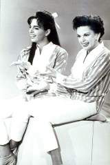 LIZA MINNELLI AND JUDY GARLAND 1973
VARIOUS - 1974