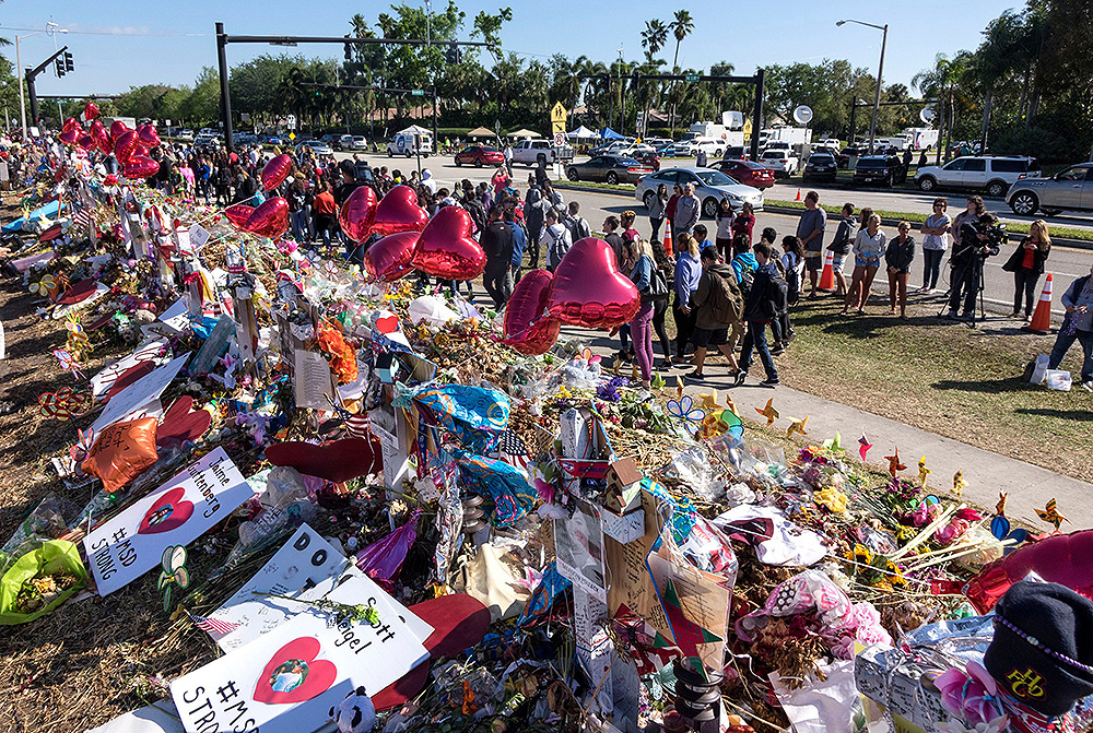 _Marjory-Stoneman-Douglas-high-school-walkout-4