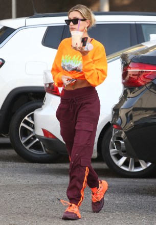 Hailey Bieber
Hailey Bieber out and about, Los Angeles, USA - 15 Jan 2020
Wearing Adidas X Ivy Park