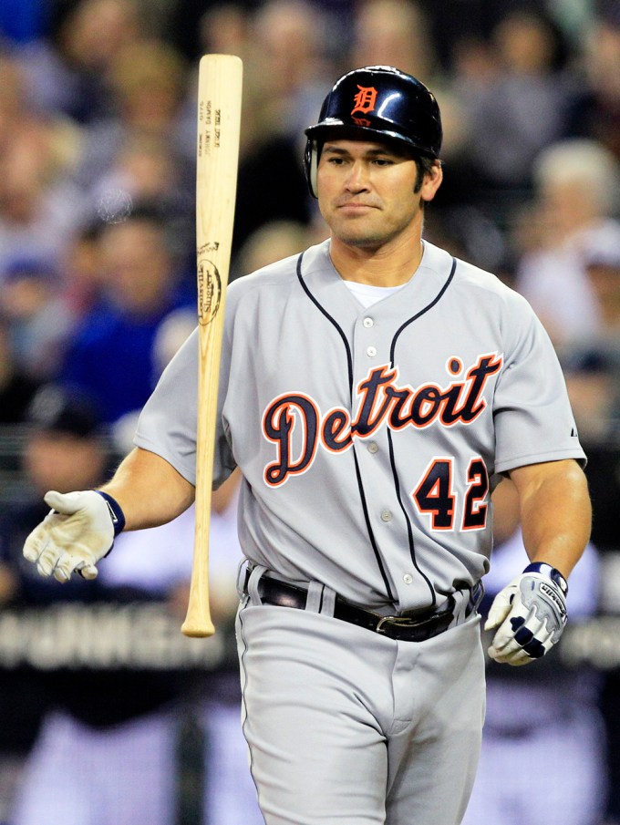 Johnny Damon at bat for the Detroit Tigers in 2010