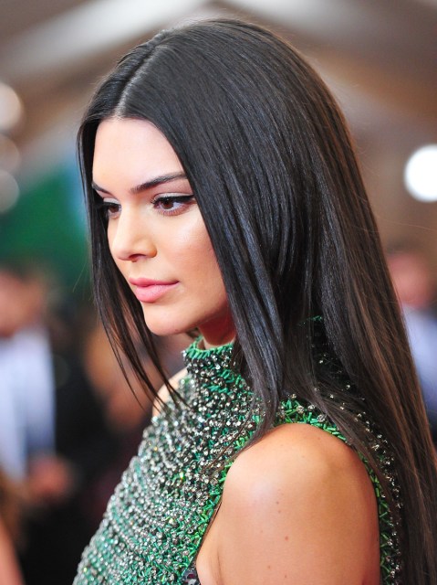 Kendall Jenner’s Lip Evolution — Pics Of Her Pout Over Time – Hollywood ...