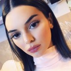 kendall-jenner-looks-completely-different-after-rumored-plastic-surgery-gal