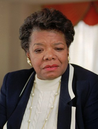 MAYA ANGELOU A 1992 photo of poet Maya Angelou
MAYA ANGELOU, USA