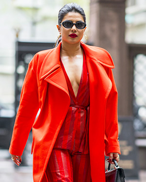 Priyanka Chopra’s Best Style — See Best Fashion Moments – Hollywood Life