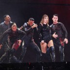 A Wet Taylor Swift Sizzles at her Sydney Concert for her Reputation Stadium Tour