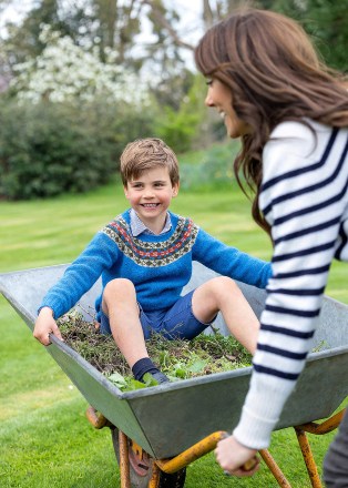 Prince Louis’s fifth birthday portrait, taken as he’s pushed in a wheelbarrow by his mother, The Princess of Wales, at Adelaide Cottage, Windsor, Berkshire. UK, on the 23rd April 2023., Picture by Millie Pilkington/The Prince and Princess of Wales/WPA-Pool. 23 Apr 2023 Pictured: Prince Louis, Catherine, Princess of Wales, Kate Middleton. Photo credit: MEGA TheMegaAgency.com +1 888 505 6342 (Mega Agency TagID: MEGA972182_001.jpg) [Photo via Mega Agency]