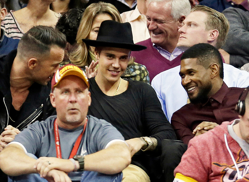 celebrity-cavs-fans-16