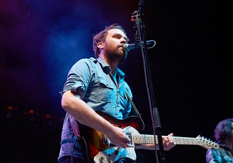 Frightened Rabbit – Pics Of Scott Hutchinson’s Indie Band – Hollywood Life