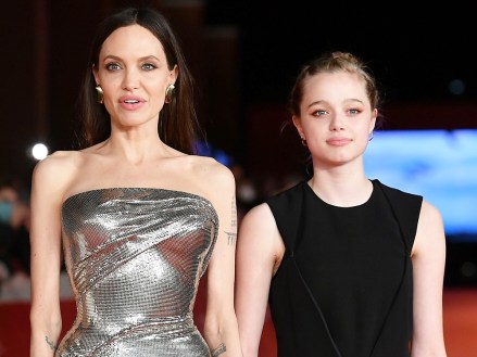 Angelina Jolie bersama putrinya Knox Jolie-Pitt dan Shiloh Jolie-Pitt Festival Film Roma ke-16, Karpet Merah film 'Eternals', Roma, Italia - 24 Okt 2021