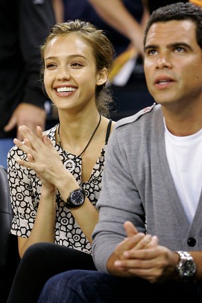 Warriors Celebrity Fans: Photos Of Stars Rooting For Golden State In ...