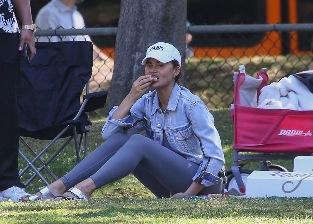 Celebs Eating Donuts