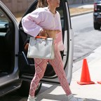 Jennifer Lopez Arriving At The Dance Studio in Los Angeles Rocking Her Gucci Bag