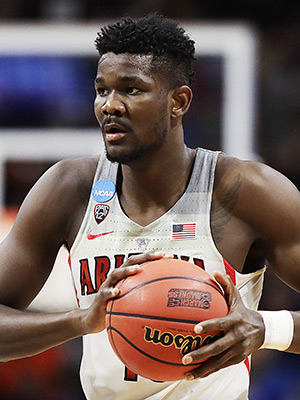 DeAndre Ayton: Photos Of The NBA Player & No. 1 Draft Pick – Hollywood Life