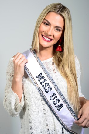 Miss USA Sarah Rose Summers came in to HollywoodLife ahead of going to Thailand to compete in Miss Universe and talk about why it's important to vote!