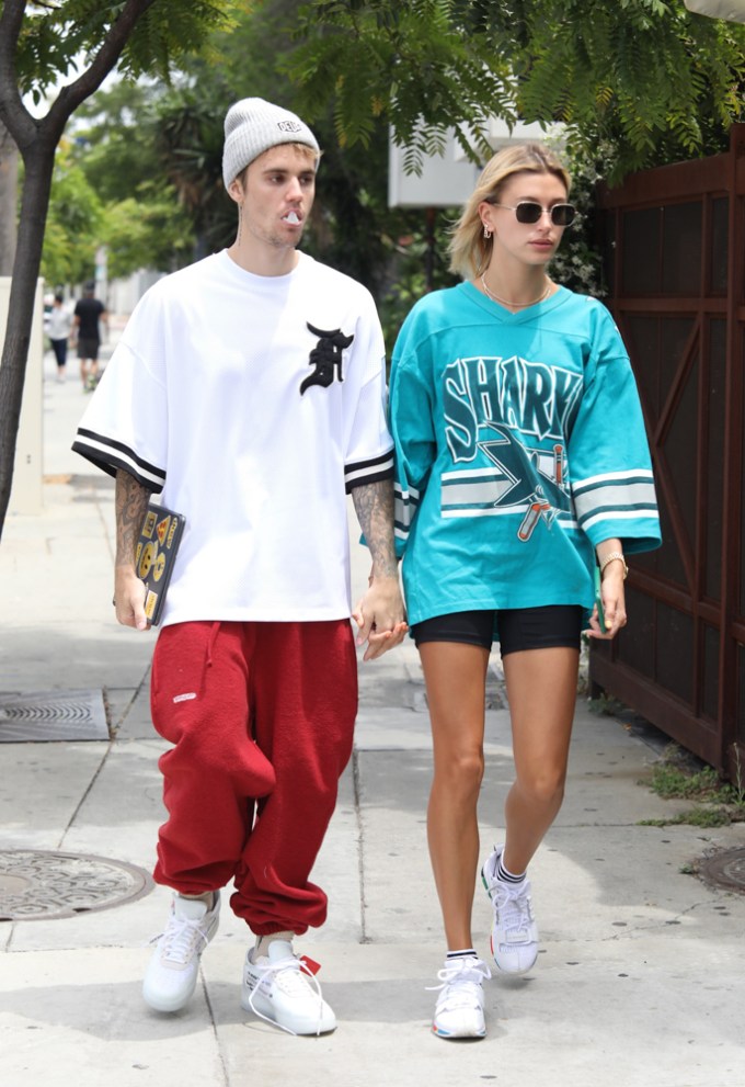 Justin & Hailey Step Out For Breakfast