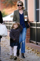 Michelle Williams and daughter Matilda
Michelle Williams and her daughter Matilda out and about in Brooklyn, New York, America - 30 Oct 2009