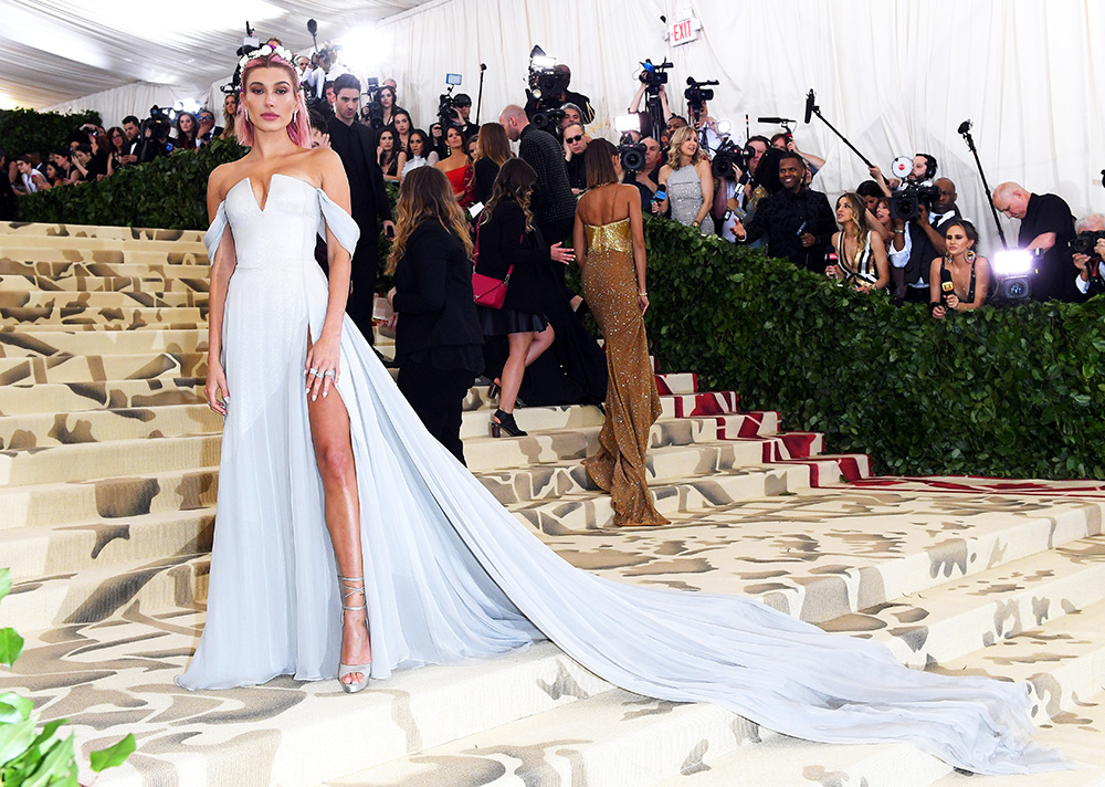 hailey baldwin met gala 2018 dress dupe