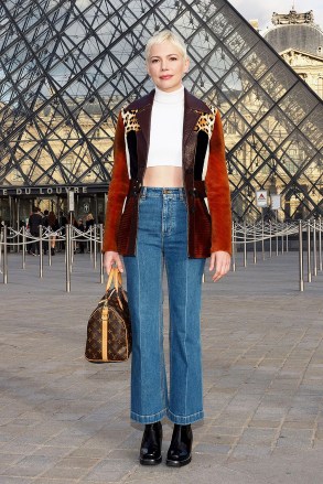 Michelle Williams Louis Vuitton Show, Arrivals, Spring Summer 2018, Paris Fashion Week, France - Oct. 3.  2017 Wearing LOUIS VUITTON SAME OUTFIT AS CATWALK MODEL * 8820776a