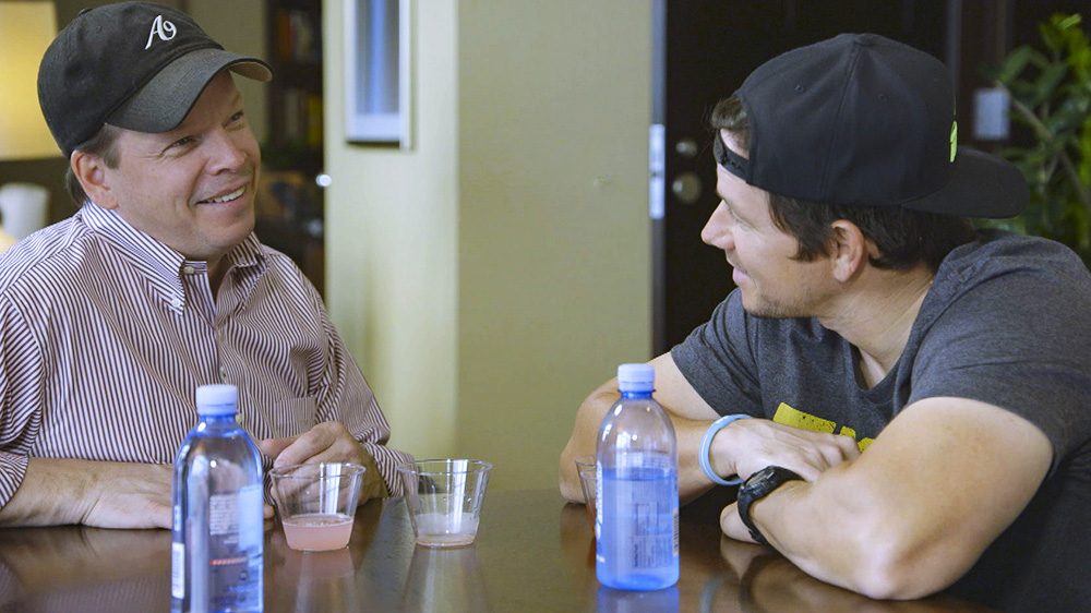 the Wahlburgers show-3