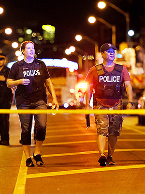 2018 Toronto Shooting Photos From The Scene Hollywood Life