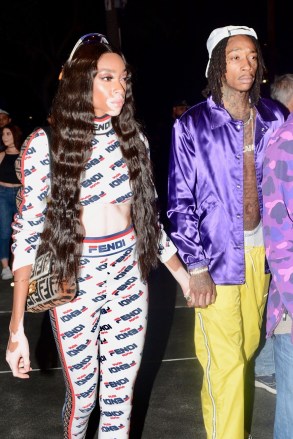 Los Angeles, CA  - Winnie Harlow and Wiz Khalifa arrive hand in hand to the Lakers Game at the Staples Center. Wiz reps purple and gold on the way in.Pictured: Winnie Harlow, Wiz KhalifaBACKGRID USA 20 OCTOBER 2018 BYLINE MUST READ: Luis / BACKGRIDUSA: +1 310 798 9111 / usasales@backgrid.comUK: +44 208 344 2007 / uksales@backgrid.com*UK Clients - Pictures Containing ChildrenPlease Pixelate Face Prior To Publication*