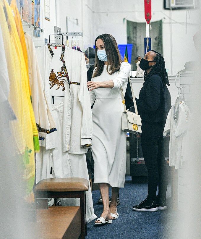 Angelina Jolie & daughter Zahara shop for clothes