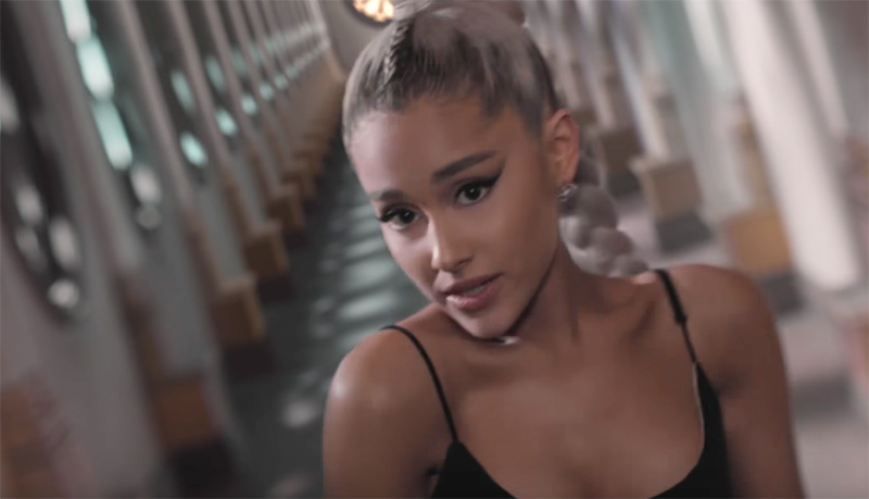 ariana-grande-new-vid-10