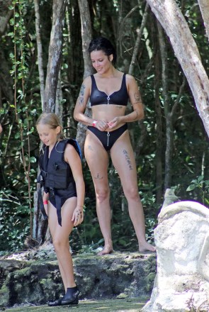 Singer Halsey wears a black bikini as she is seen while on a Mexican Getaway visiting the Cenotes in Tulum Mexico.Pictured: HalseyRef: SPL5016430 150818 NON-EXCLUSIVEPicture by: SplashNews.comSplash News and PicturesLos Angeles: 310-821-2666New York: 212-619-2666London: +44 (0)20 7644 7656Berlin: +49 175 3764 166photodesk@splashnews.comWorld Rights