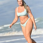 Iskra Lawrence Is Seen In Miami Beach