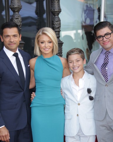 Kelly Ripa with Mark Consuelos with children Lola Consuelos, Joaquin Consuelos, Michael Consuelos Kelly Ripa honoured with a Star on the Hollywood Walk of Fame, Los Angeles, America - 12 Oct 2015
