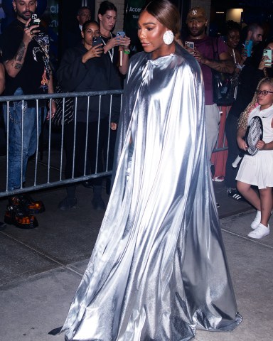 NYFW VogueWorld Fashion Show Meatpacking District, NY. 12 Sep 2022 Pictured: Serena Williams. Photo credit: RCF / MEGA TheMegaAgency.com +1 888 505 6342 (Mega Agency TagID: MEGA895392_005.jpg) [Photo via Mega Agency]