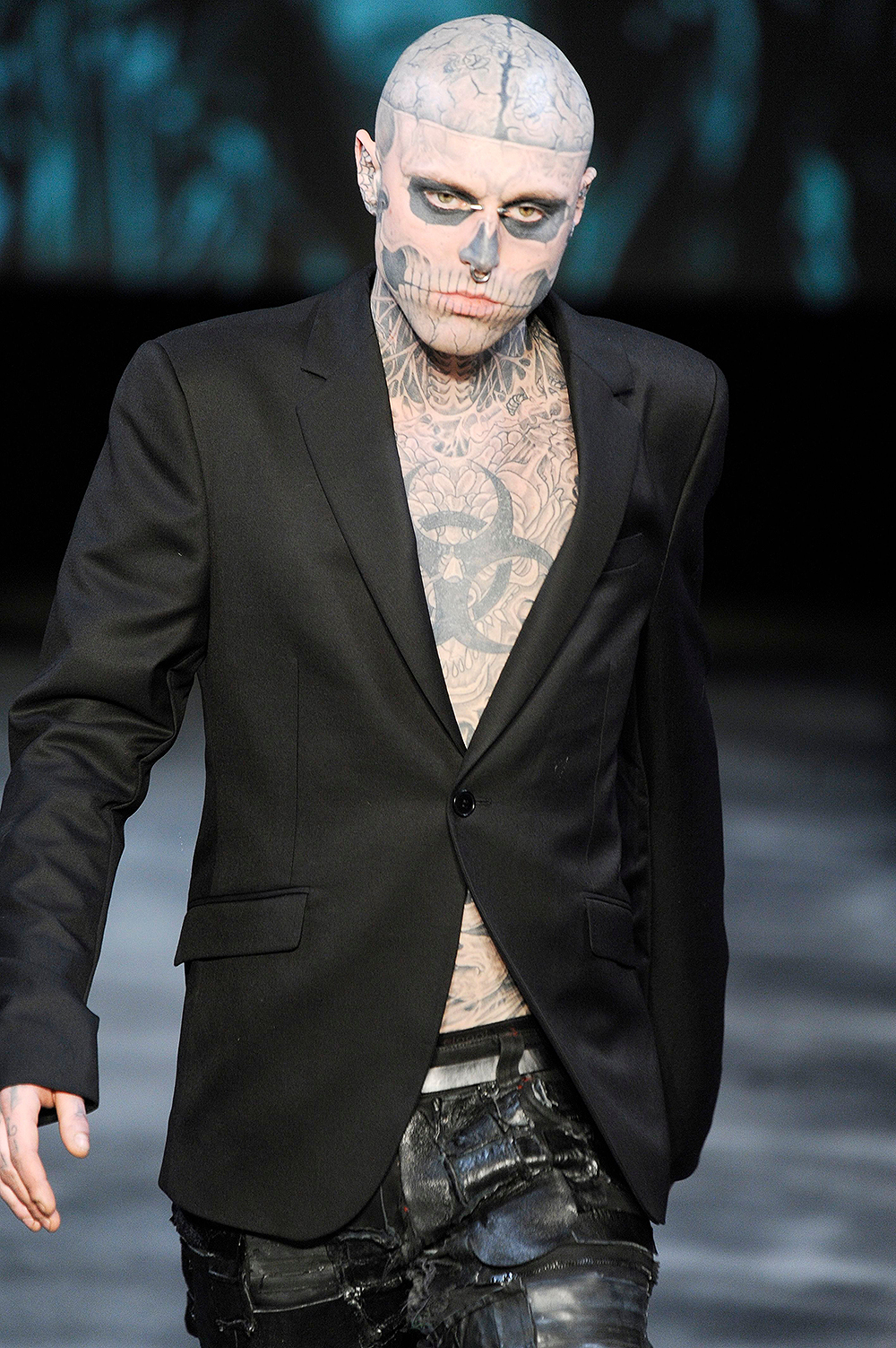 Thierry Mugler show, Runway, Fall Winter 2011, Paris Fashion Week Men's, France - 19 Jan 2011