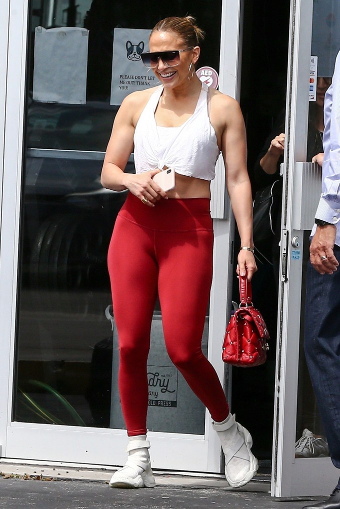Jennifer Lopez Hits The Gym