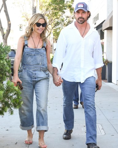 Beverly Hills, CA  - RHWOBH star, Denise Richards and her husband Aaron Phypers go for a stroll through Beverly Hills.Pictured: Denise RichardsBACKGRID USA 13 AUGUST 2019 USA: +1 310 798 9111 / usasales@backgrid.comUK: +44 208 344 2007 / uksales@backgrid.com*UK Clients - Pictures Containing ChildrenPlease Pixelate Face Prior To Publication*