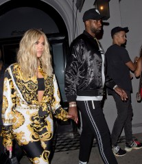 New Mom, Khloe Kardashian dressed from Head to Toe in 'Versace' as she left dinner with boyfriend Tristan Thompson at 'Craigs' Restaurant in West Hollywood, CAPictured: Khloe Kardashian,Tristan Thompson
Ref: SPL5016881 180818 NON-EXCLUSIVE
Picture by: SPW / SplashNews.comSplash News and Pictures
Los Angeles: 310-821-2666
New York: 212-619-2666
London: 0207 644 7656
Milan: +39 02 4399 8577
Sydney: +61 02 9240 7700
photodesk@splashnews.comWorld Rights