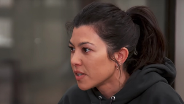 Kourtney Kardashian Slams Kris Jenner For Cheating: ‘KUWTK’ Trailer ...