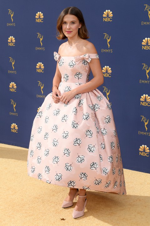 2018 Emmy Awards Red Carpet Photos — See The Celebs’ Arrivals ...