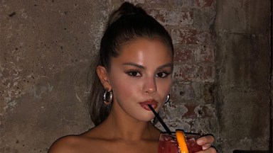 Selena Gomez Shows Off Sexy Cleavage In A Black Tube Top — Pics ...