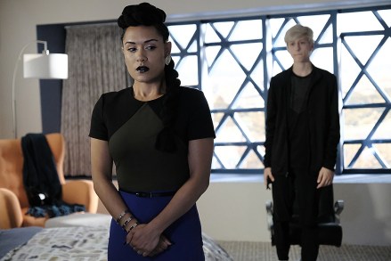 THE GIFTED:  L-R:  Grace Byers and Percy Hynes White in the "unMoored" episode of THE GIFTED airing Tuesday, Oct. 2 (8:00-9:00 PM ET/PT) on FOX. ©2018 Fox Broadcasting Co. Cr: Guy D'Alema/FOX.