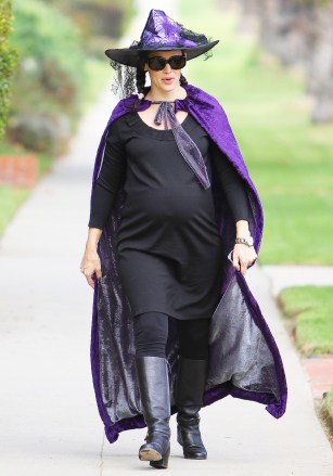 Jennifer Garner
Jennifer Garner goes out as a witch on Halloween in Brentwood, Los Angeles, America - 31 Oct 2011
