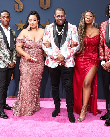 Trillian Wood-Smith, T'Khi Wood-Smith, Mariah Smith, Busta Rhymes, Cacie Smith, T'ziah Wood-Smith and Trevor Smith arrive at the BET Awards 2023 held at Microsoft Theater at L.A. Live on June 25, 2023 in Los Angeles, California, United States.
BET Awards 2023, Microsoft Theater at l.a. Live, Los Angeles, California, United States - 25 Jun 2023