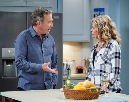 LAST MAN STANDING: L-R: Tim Allen and Nancy Travis in the all-new “Man vs. Myth” episode of LAST MAN STANDING airing Friday, Oct. 5 (8:00-8:30 PM ET/PT) on FOX. © 2018 FOX Broadcasting. CR: Richard Foreman/FOX.
