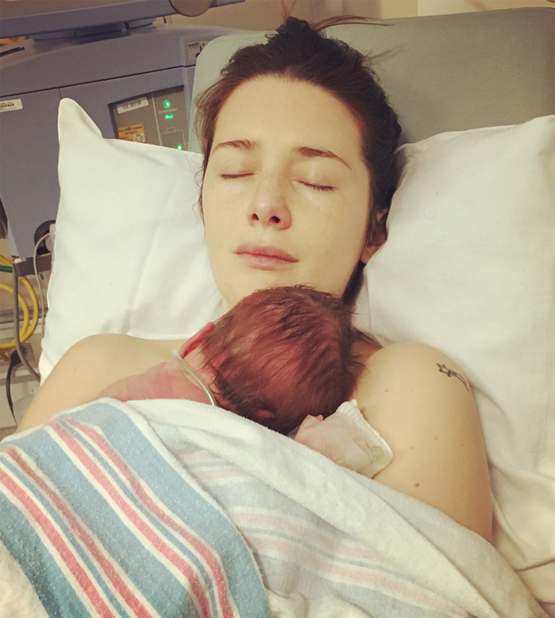 Jeremy Allen White Baby Born Daughter With Addison Timlin