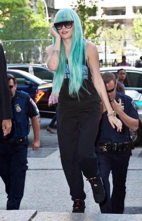 No NY Post, NY daily News or Mail Online.
Mandatory Credit: Photo by REX/Shutterstock (2636484c)
Amanda Bynes arriving at Manhattan Supreme courthouse
Amanda Bynes at Manhattan Criminal Court, New York, America - 09 Jul 2013