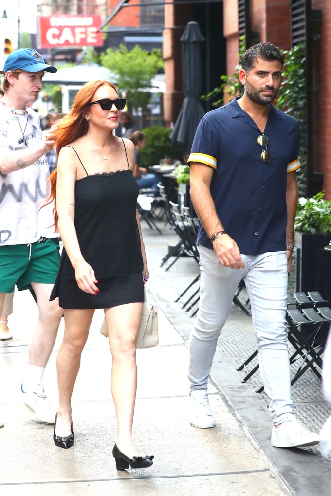 *EXCLUSIVE* Lindsay Lohan & husband Bader Shammas return to their hotel after shopping in NYC