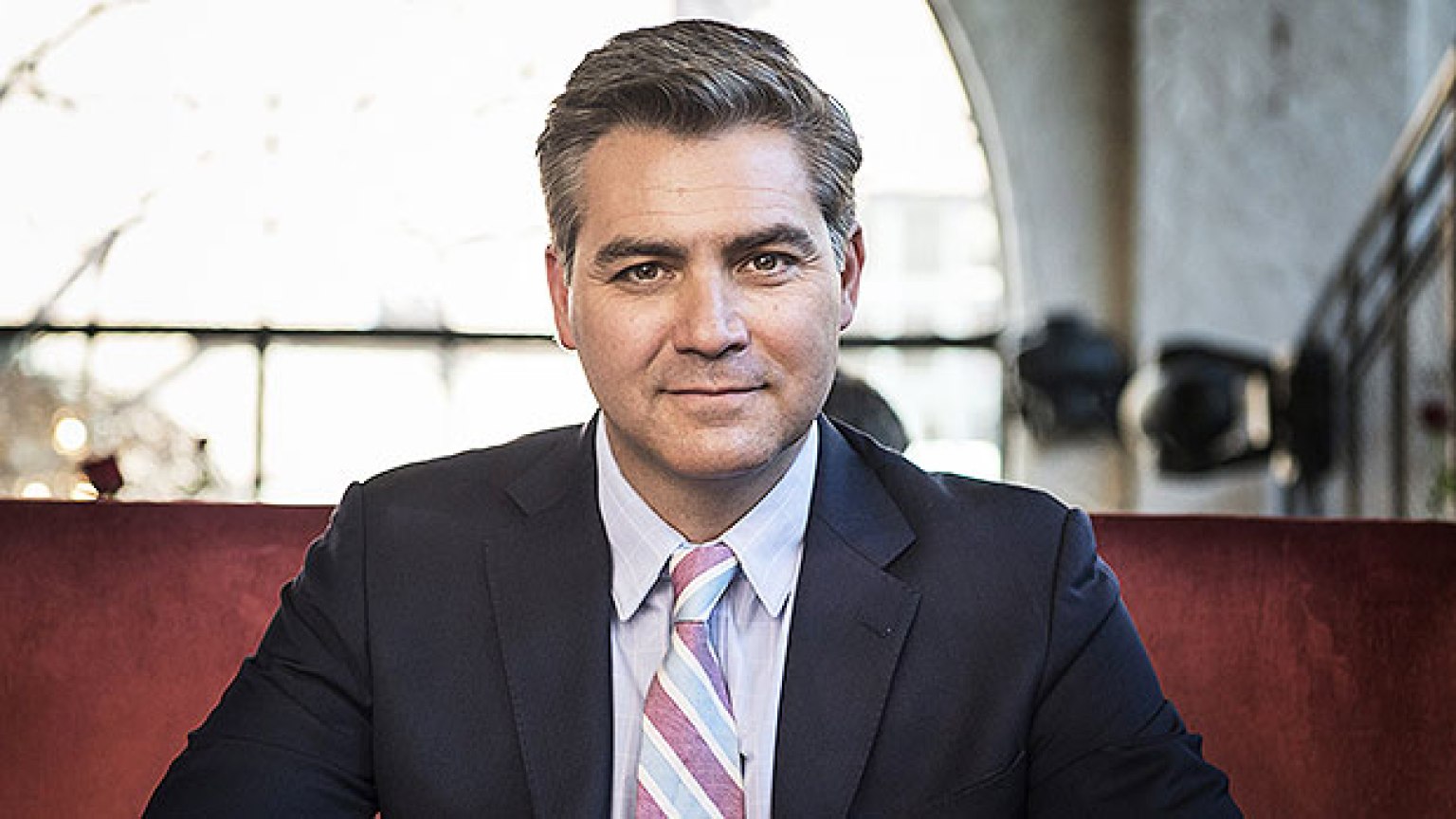 Who Is Jim Acosta Facts About Cnn Reporter Who Clashes With Trump Hollywood Life 