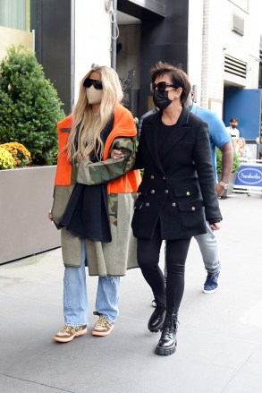 Khloe Kardashian and her mom  Kris Jenner are seen holding hands together while filming the TV Show in Central Park New York CityPictured: Khloe Kardashian,Kris JennerRef: SPL5264724 091021 NON-EXCLUSIVEPicture by: Elder Ordonez / SplashNews.comSplash News and PicturesUSA: +1 310-525-5808London: +44 (0)20 8126 1009Berlin: +49 175 3764 166photodesk@splashnews.comWorld Rights, No Poland Rights, No Portugal Rights, No Russia Rights